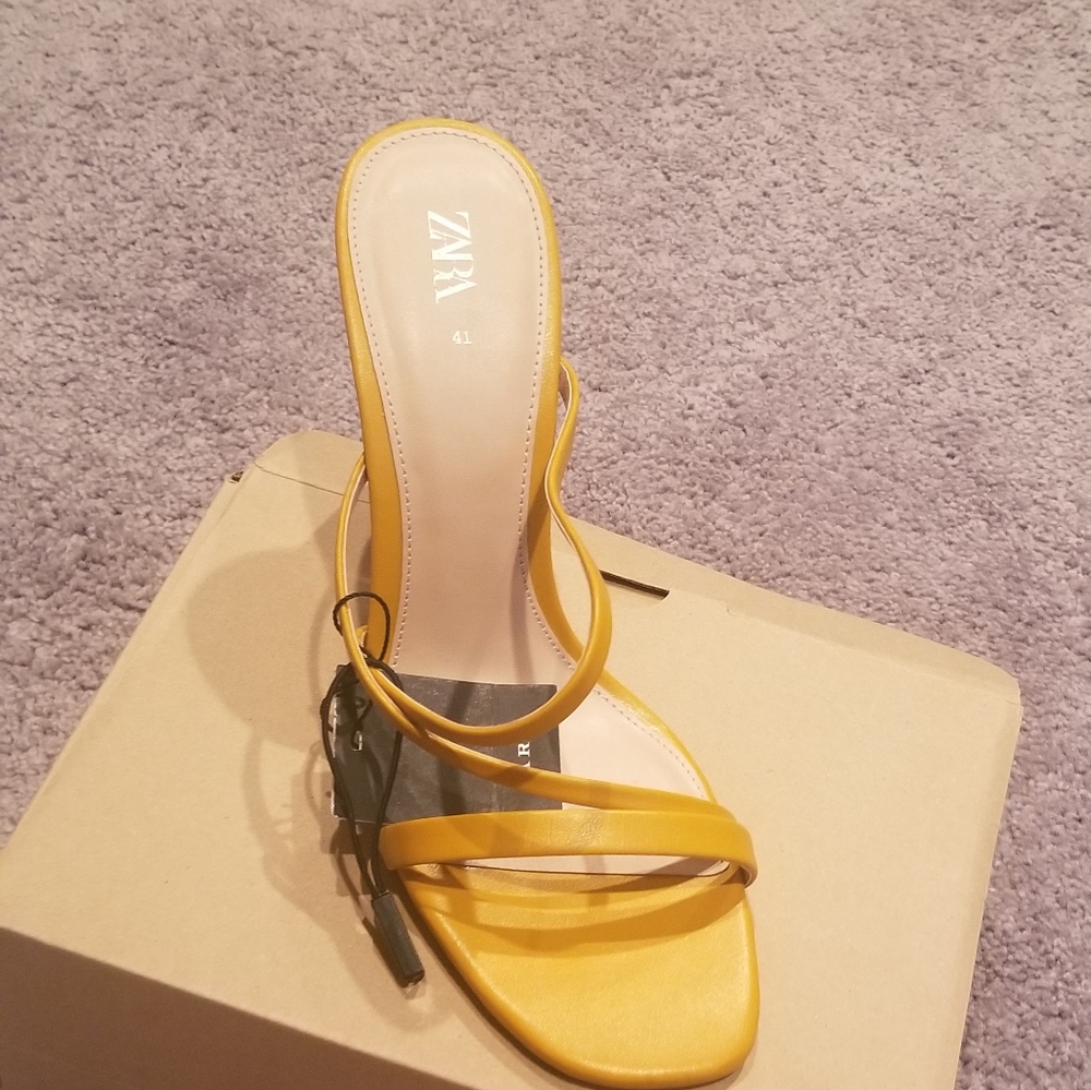 Shoes - Picture 2 of 2